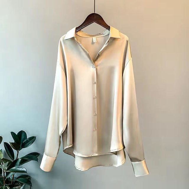 Blusa de satén "Dora"